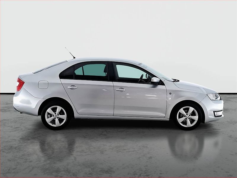 Škoda Rapid (2013) Ambition 1.2 TSI, Serv.kniha - fotka 6 z 17