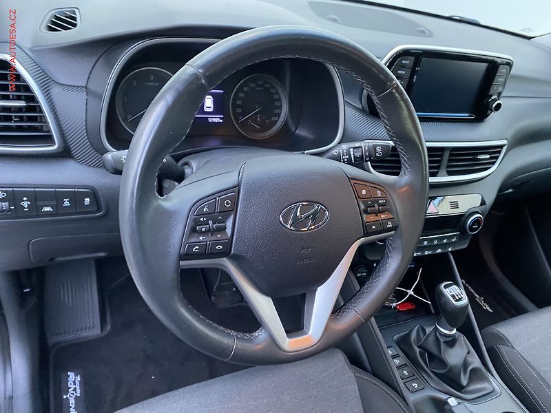 Hyundai Tucson (2020) 1.6 CRDi 4x4, 1.maj,ČR - fotka 14 z 20