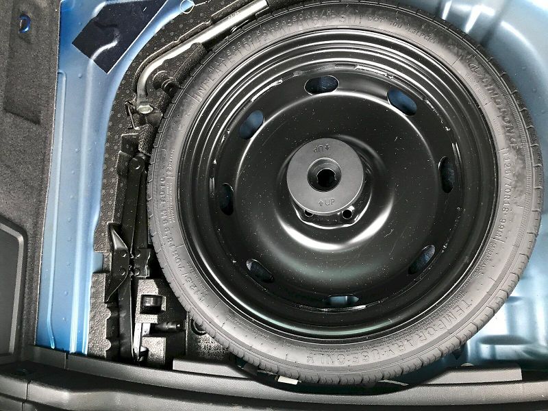 Škoda Karoq (2025) 1.5 TSI / 110 kW / 7DSG / Top - fotka 15 z 29