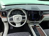 Volvo XC60 2,0 140kW 4x4 MOMENTUM - náhled 15