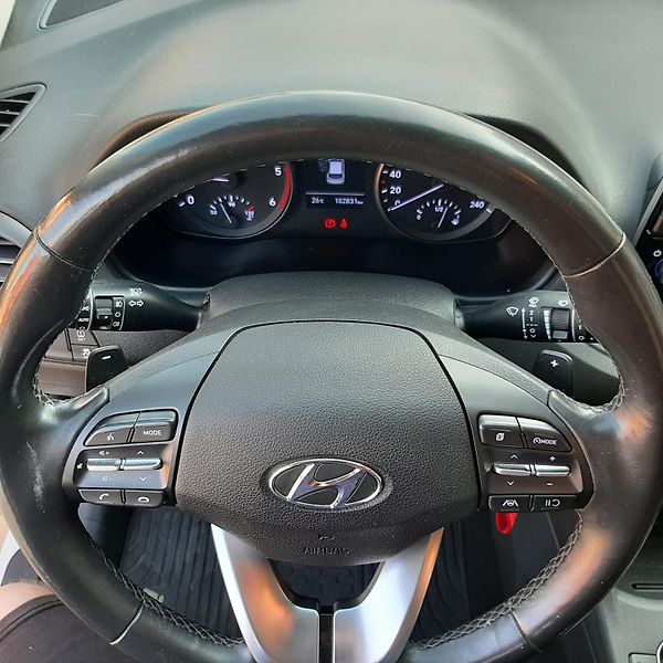 Hyundai i30 (2021) 1.6 CRDI  - fotka 16 z 21