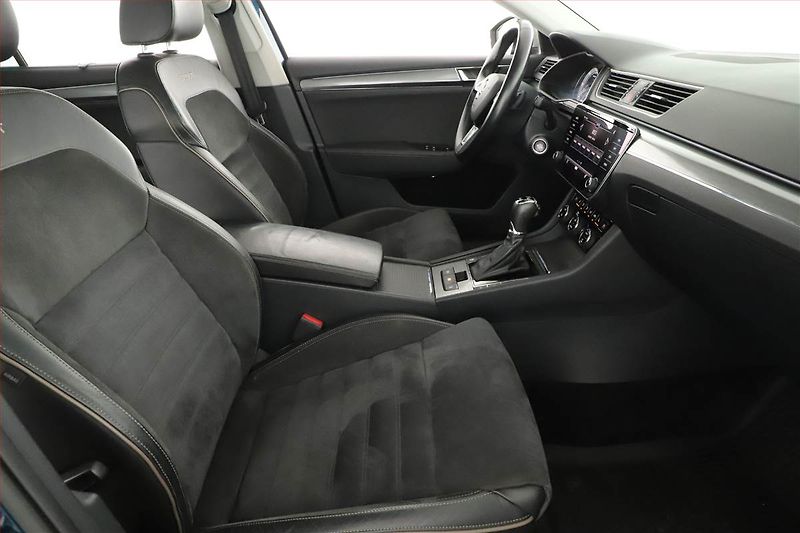 Škoda Superb (2020) Scout 2.0 TDI 4x4 - fotka 7 z 20