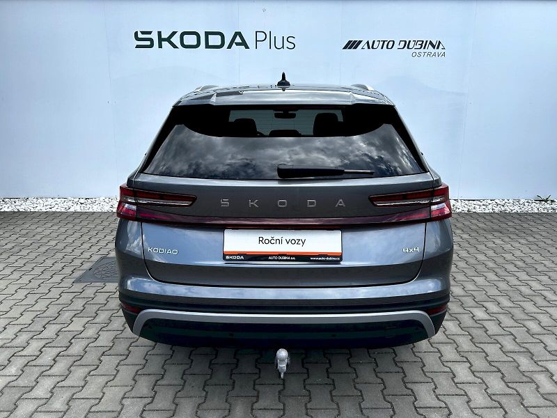Škoda Kodiaq (2025) 2.0 TDI 142kW 4x4 DSG Exclusiv - fotka 6 z 35