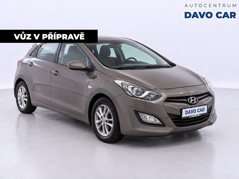 Hyundai i30 1,4 i 73kW CVVT Trikolor CZ - fotka 3 z 12