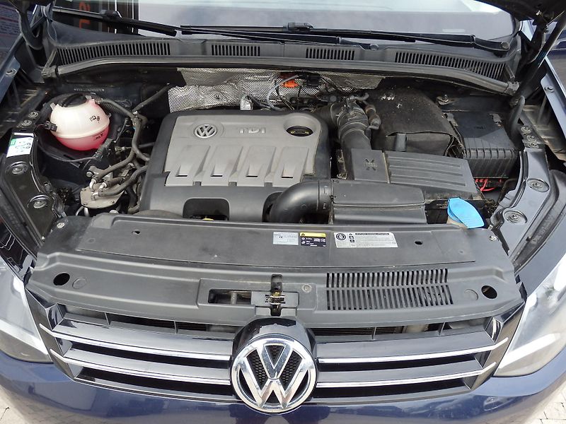 Volkswagen Sharan 2.0 TDI 130 kW - fotka 19 z 39