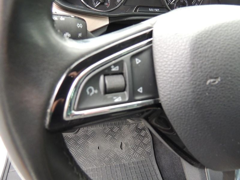 Škoda Scala (2020) 1.0TSi,85kw,Style,full LED,ČR - fotka 18 z 55