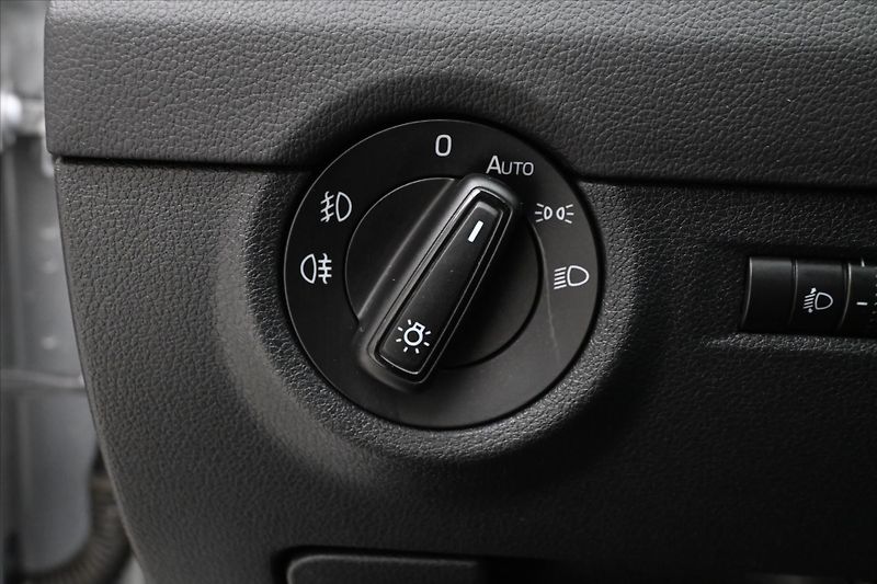 Škoda Octavia 1,6 TDI 77 kW DSG Ambition Zár - fotka 25 z 29