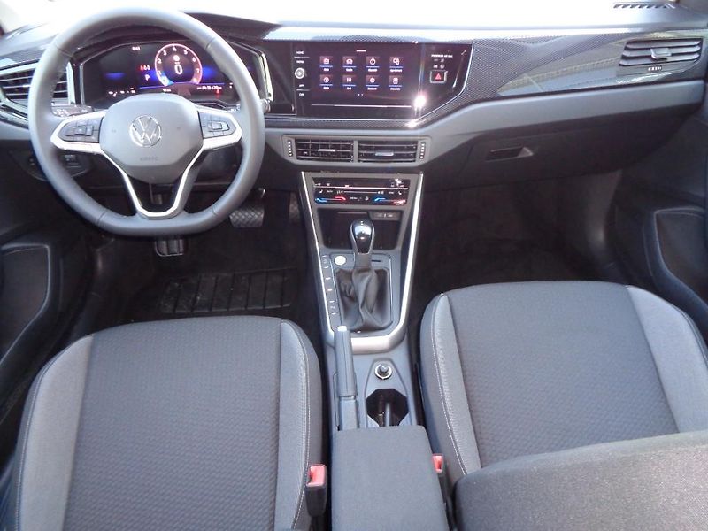 Volkswagen Taigo 1.0 TSI 7DSG PEOPLE  85 KW - fotka 13 z 27