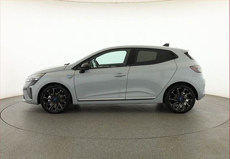 Renault Clio (2026) E-Tech Hybrid - fotka 3 z 21