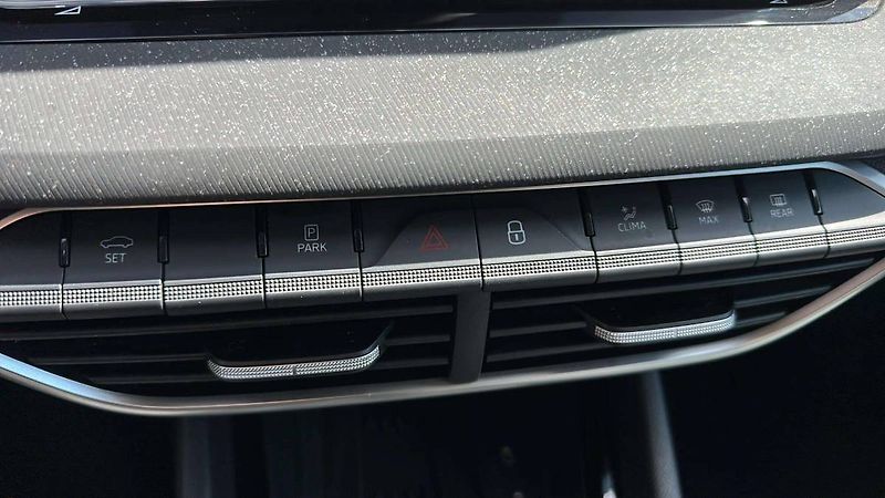 Škoda Octavia Combi Top Selection 1,5TSI 110 - fotka 16 z 31