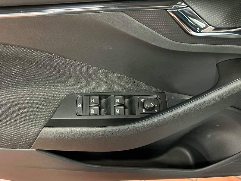 Škoda Scala (2023) Style 1.0 TSI - fotka 15 z 20