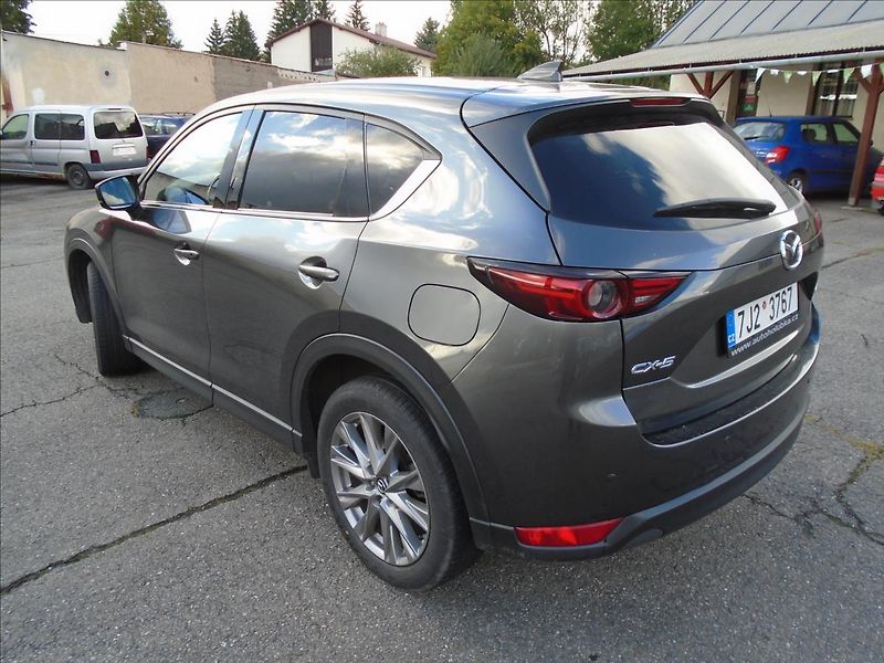 Mazda CX-5 2,2 - fotka 2 z 29