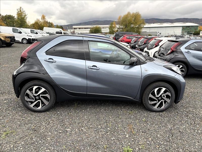 Toyota Aygo 1,0   X Style CVT - fotka 7 z 8