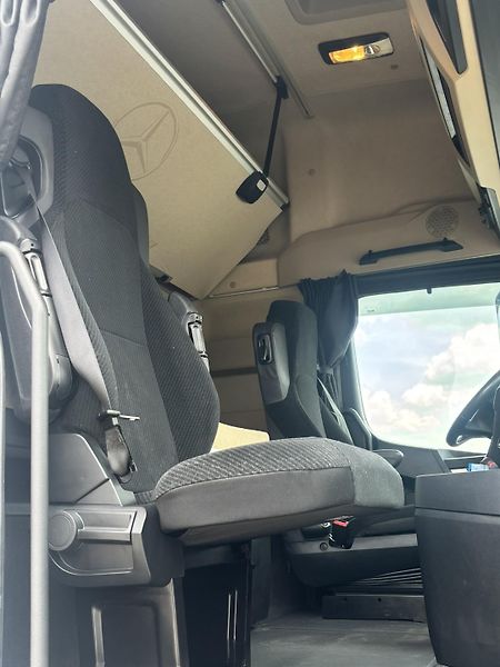 Mercedes-Benz ACTROS 1848 EURO 6 low deck  - fotka 18 z 26