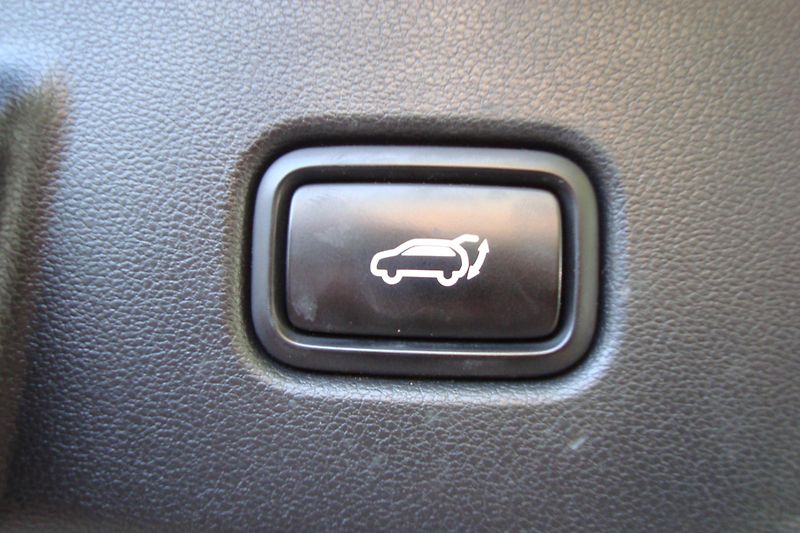 Hyundai Tucson (2021) 1.6 CRDi,48V,MHEV,ČR,S.kn1.Maj - fotka 20 z 91