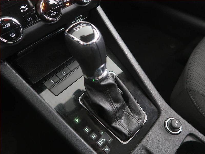 Škoda Octavia (2018) 1.6 TDI, Automat, Navi - fotka 13 z 20