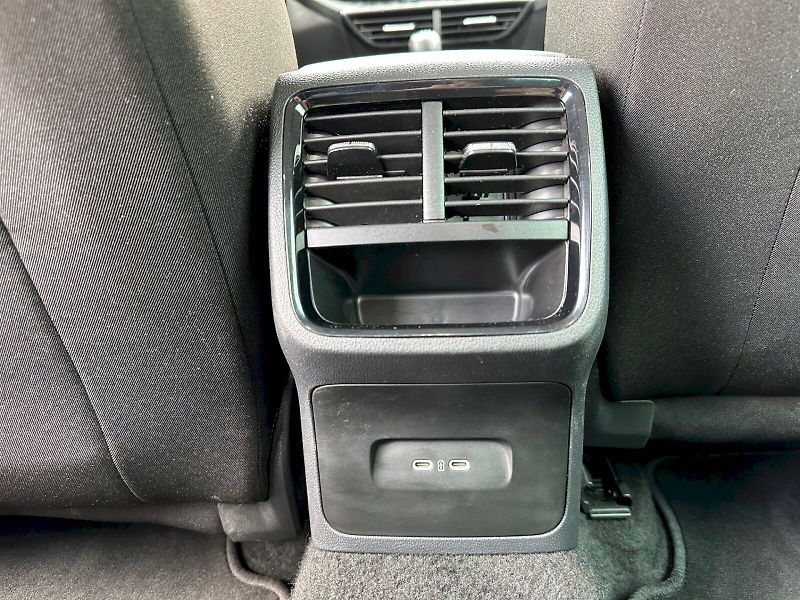 Škoda Octavia (2024) 1,5 TSI / 110 KW / Ambition - fotka 26 z 30