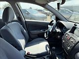 Nissan Almera 1,8 i - náhled 20
