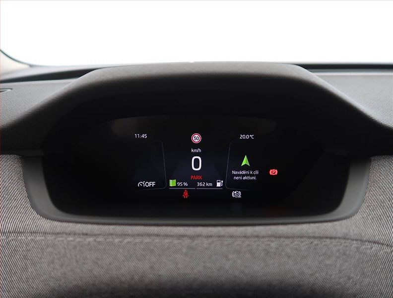 Škoda Enyaq (2023) Loft iV 80 (82 kWh), SoH 94% - fotka 11 z 28