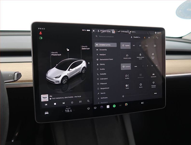 Tesla Model Y (2022) Long Range AWD 79kWh, SoH 93% - fotka 19 z 33