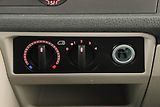 Volkswagen Transporter (2018) 2.0 TDI, Bus, 6Míst, ČR, 1Maj - náhled 13