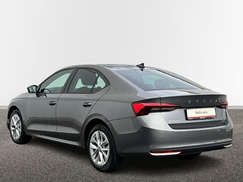 Škoda Octavia Selection - fotka 15 z 28