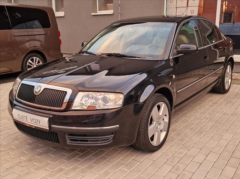 Škoda Superb 2.5 TDI  V6 120kW Elegance,ČR - fotka 5 z 46