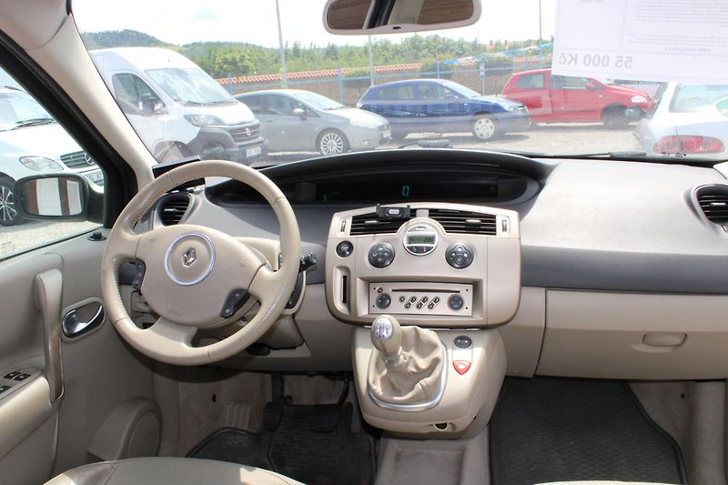 Renault Grand Scénic (2006) REZERVACE - fotka 15 z 16