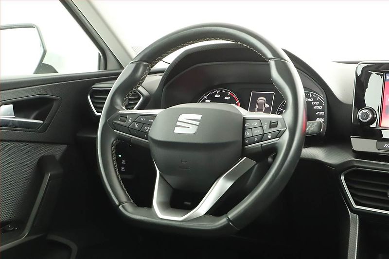 Seat Leon (2022) Style 1.5 TSI, Serv.kniha - fotka 12 z 12