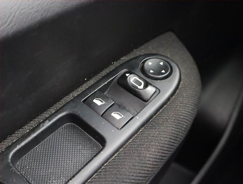 Peugeot 307 (2007) 1.6 16V, jezdí výborně - fotka 14 z 16