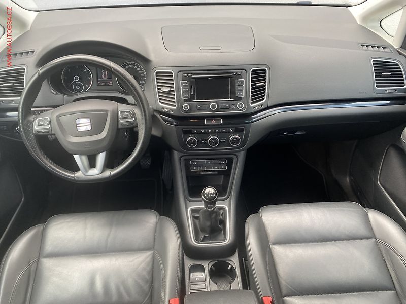 Seat Alhambra (2013) 2.0 TDi, Style, TZ, bixen - fotka 8 z 18