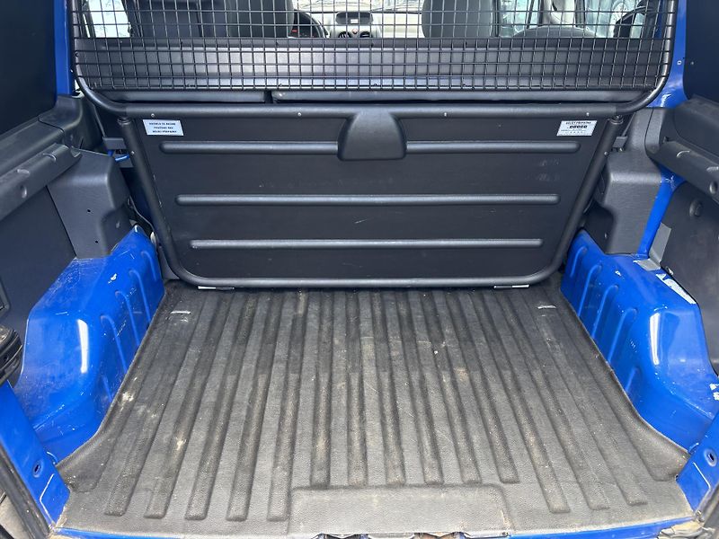 Citroën Berlingo (2007) 1.6HDI, 55kW, ČR - fotka 13 z 13