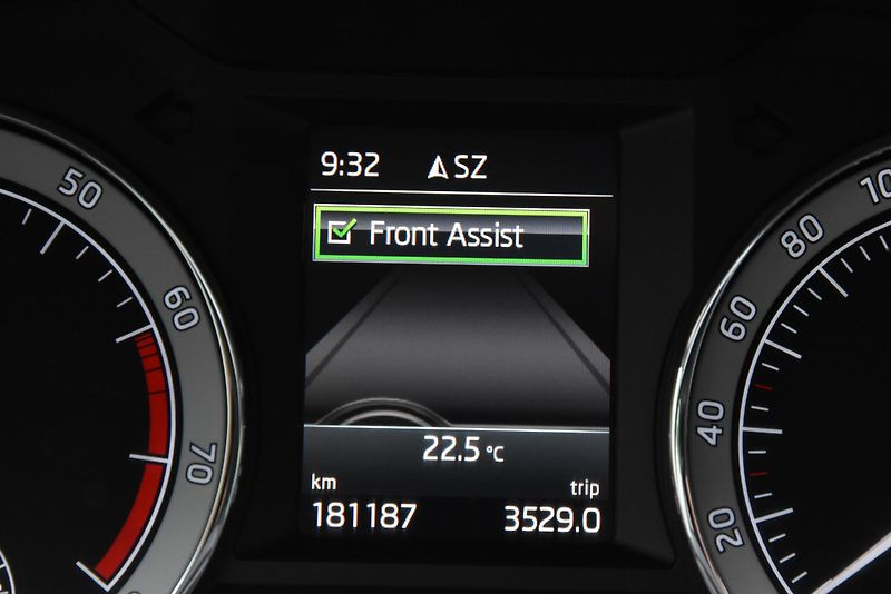 Škoda Octavia 1.4 TSi G-TEC STYLE, NAVI, LED - fotka 16 z 48