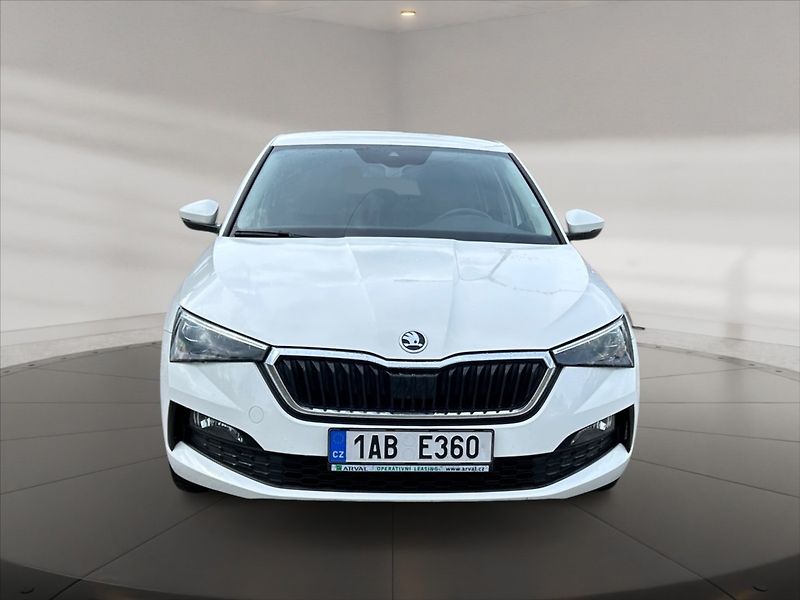 Škoda Scala 1,0 TSI 81 Style - fotka 2 z 11