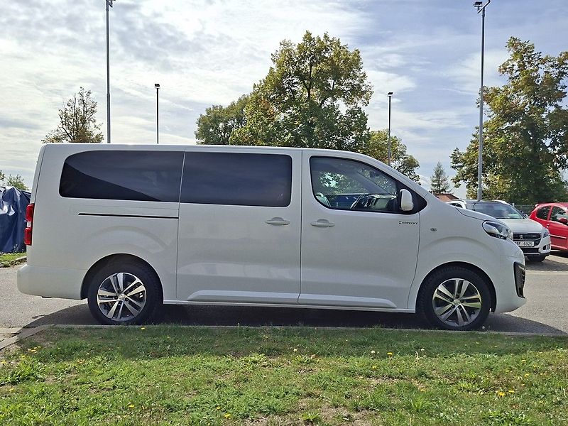 Peugeot Traveller LONG ALLURE 2,0 BHDI 150k M6 - fotka 9 z 27