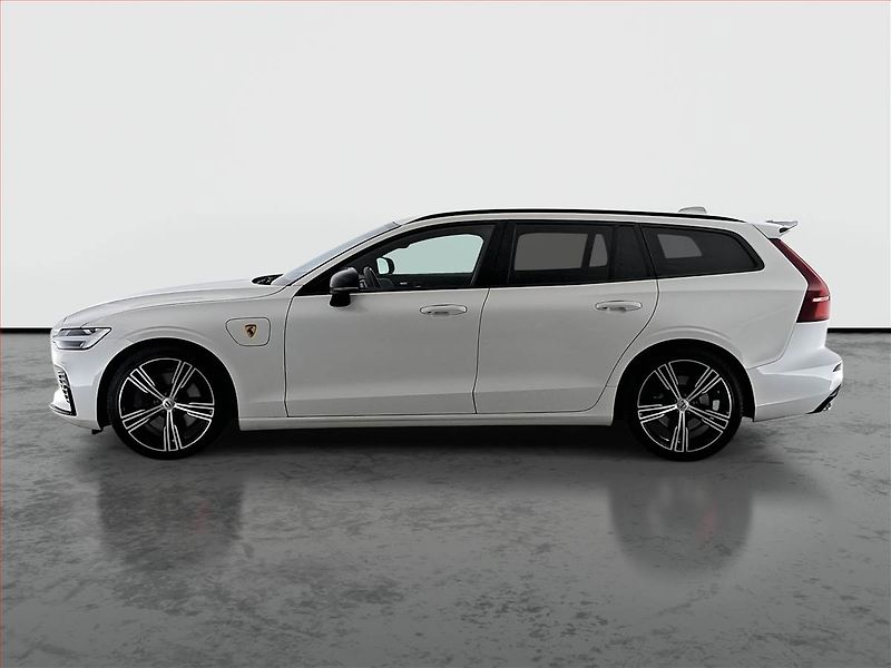 Volvo V60 (2021) R-Design T8 Twing Engine - fotka 3 z 27