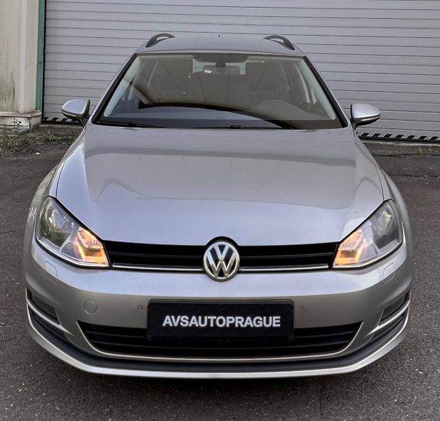 Volkswagen Golf (2015)  VII KOMBI 1.6 TDI DSG WEBASTO - fotka 2 z 28