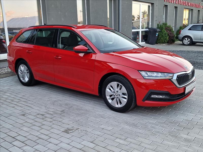 Škoda Octavia 2.0TDI DSG Ambition,ČR,1.Maj. - fotka 2 z 50