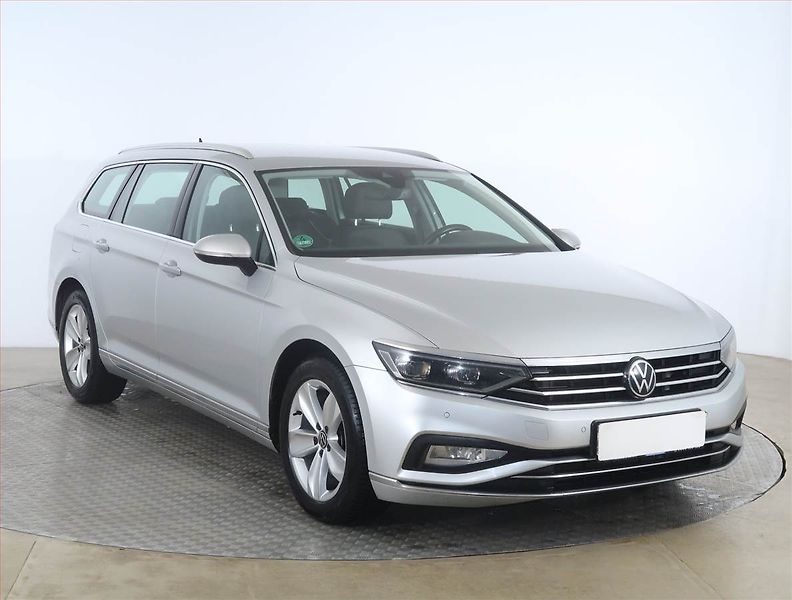 Volkswagen Passat (2021) 2.0 TDI, Automat, Kůže, Navi - fotografie inzerátu