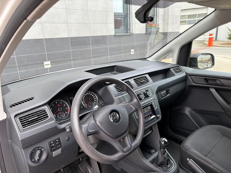Volkswagen Caddy Maxi 1.4 TSI 92 kW ČR, DPH - fotka 24 z 35