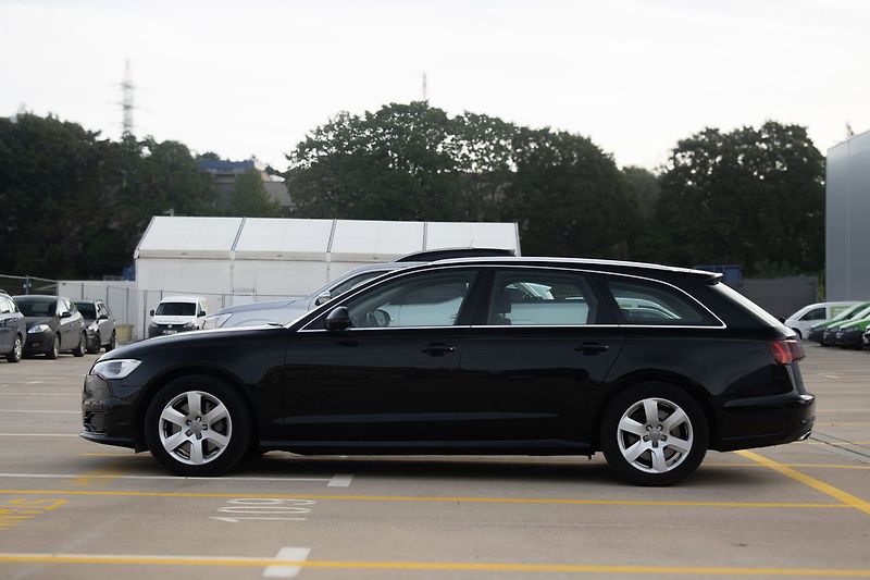 Audi A6 DPH, servis, 2 sada kol - fotka 8 z 43