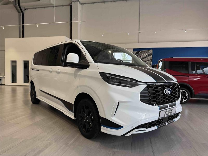 Ford Tourneo (2026) 2,0 EcoBlue 125 kW/170k  Custo - fotka 2 z 20
