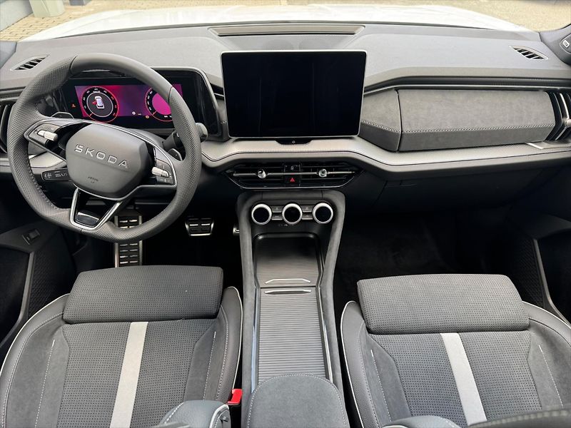 Škoda Kodiaq (2026) 2,0 TDI 142 kW 4x4  Sportline - fotka 9 z 11