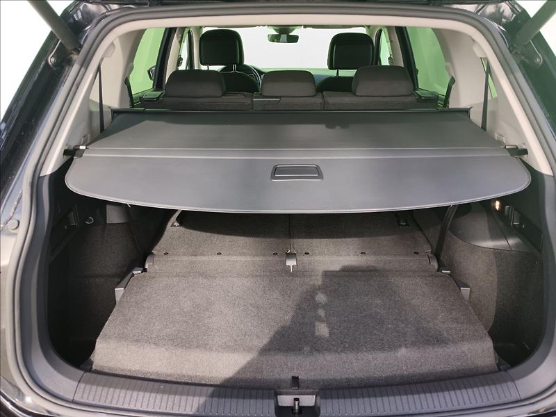 Volkswagen Tiguan Allspace 2,0 ALLSPACE TDi 110kW DSG ACC - fotka 30 z 40