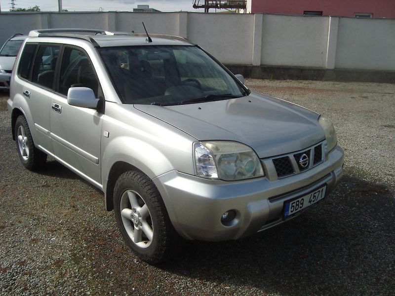 Nissan X-Trail (2005) 2,2 TDI - fotka 2 z 15