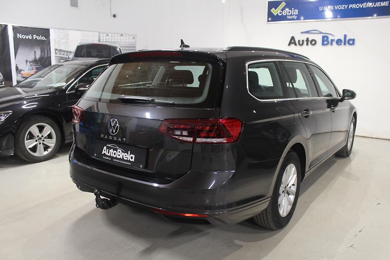 Volkswagen Passat (2022) 2.0TDI DSG Display Nez.Topení - fotka 12 z 36