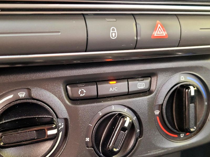 Citroën C3 Feel, ROZVODY,KLIMA,CEBIA      - fotka 31 z 39
