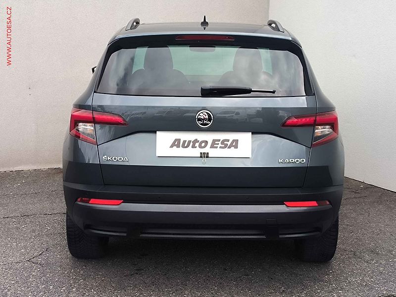 Škoda Karoq (2018) 1.5 TSi, Style, LED, panor - fotka 5 z 24