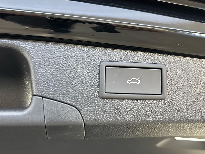 Volkswagen Passat (2025) Kombi - fotka 30 z 30