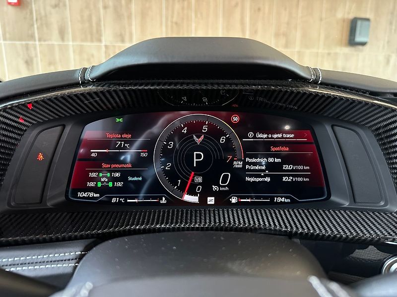 Chevrolet Corvette C8 3LT Convertible Z51, Lift - fotka 25 z 41